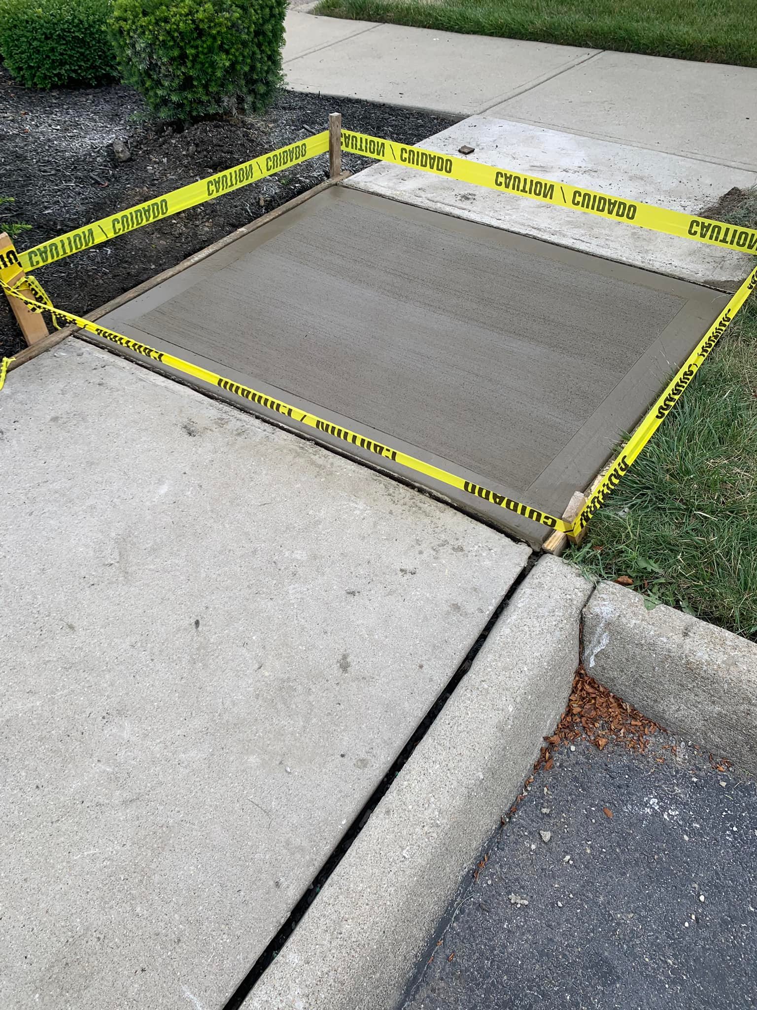 Hard surface and bed maintenance by DLL